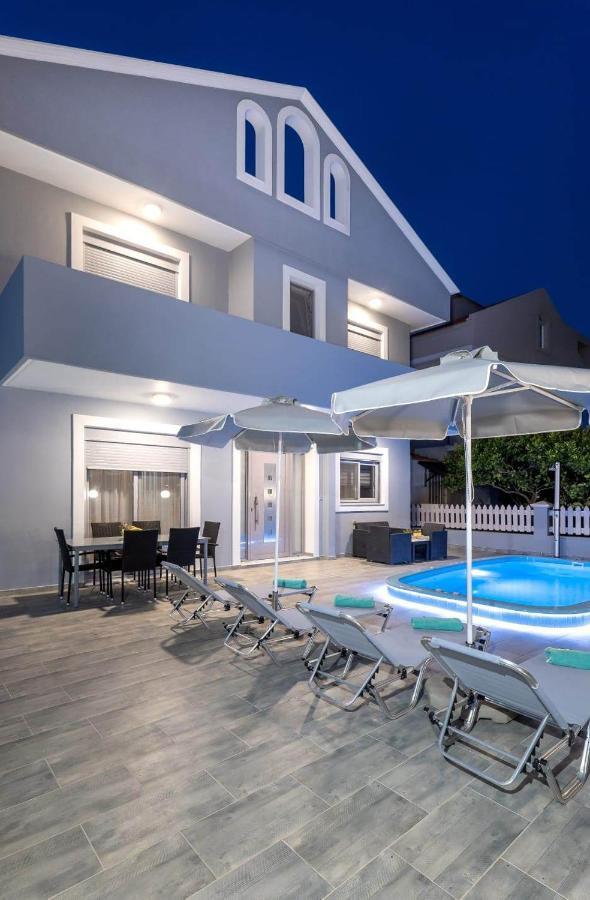 Villa Marina Ялисос Екстериор снимка